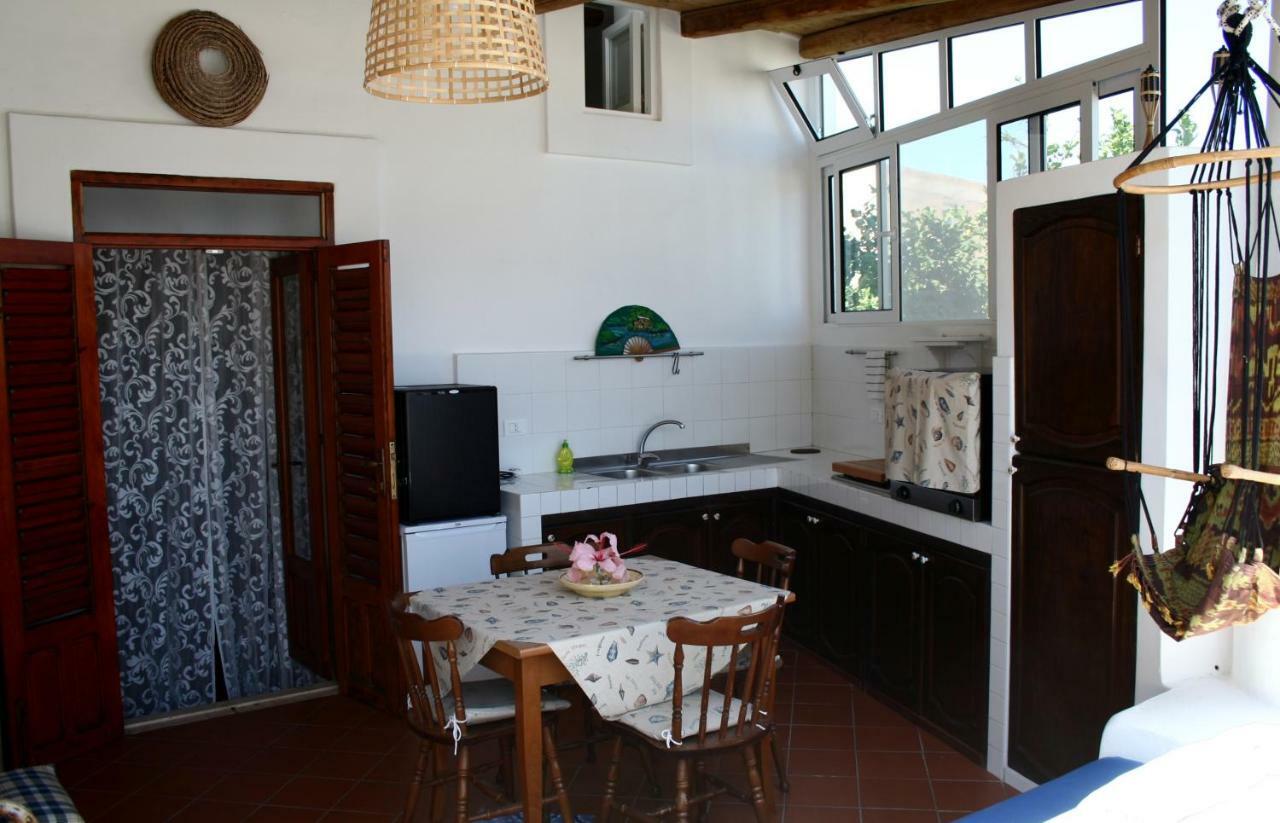La Ginestra Villa Panarea Exterior foto