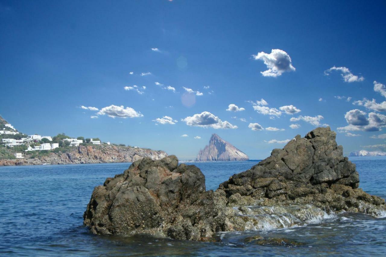 La Ginestra Villa Panarea Exterior foto