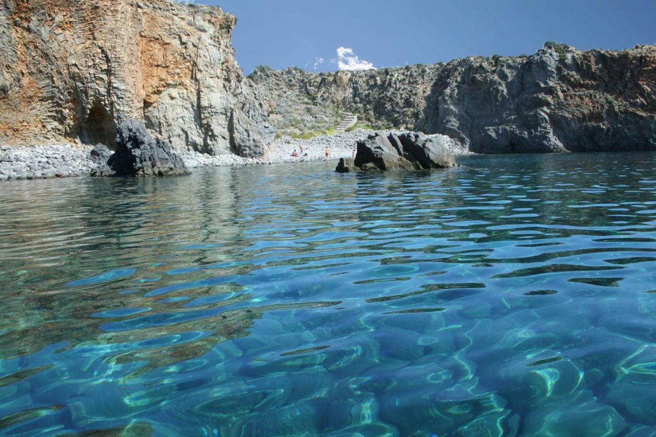La Ginestra Villa Panarea Exterior foto